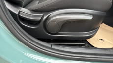 Hyundai i20 1.0T GDi 48V MHD SE Connect 5dr Petrol Hatchback